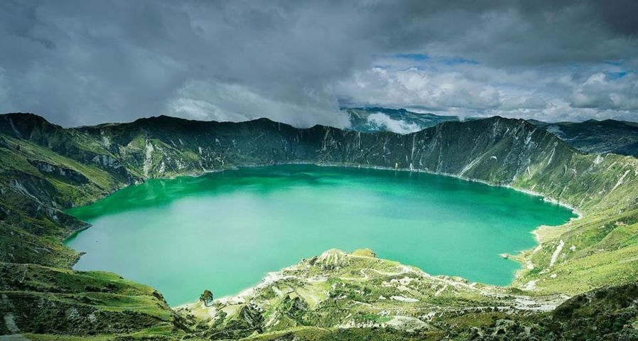 Die Laguna Quilotoa liegt auf über 3.000 Metern in den Anden von Ecuador – Heeb Photos / eStock Photo ©