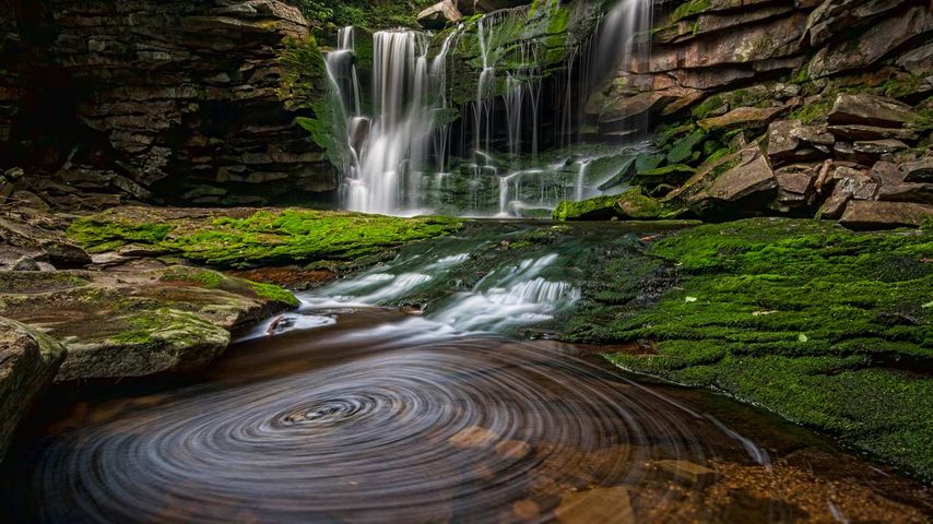 Elakala-Wasserfall #1 im Blackwater Falls State Park, West Virginia, USA