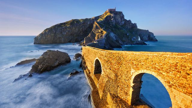 西班牙，巴斯克自治区，贝尔梅奥，圣胡安Gaztelugatxe 