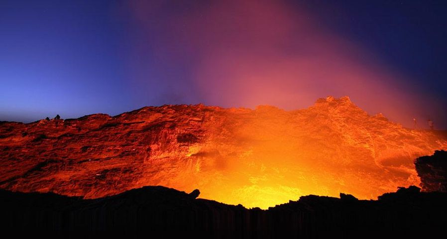 Lavasee im glühenden Krater des Erta Ale-Vulkans, Äthiopien