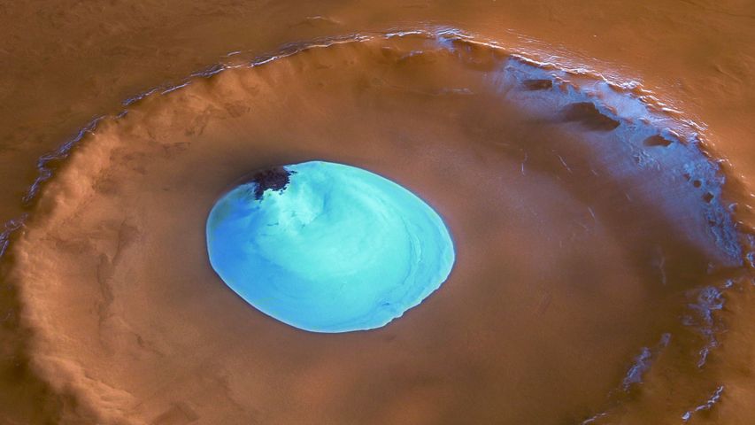 Krater in der Vastitas Borealis-Ebene auf dem Mars 