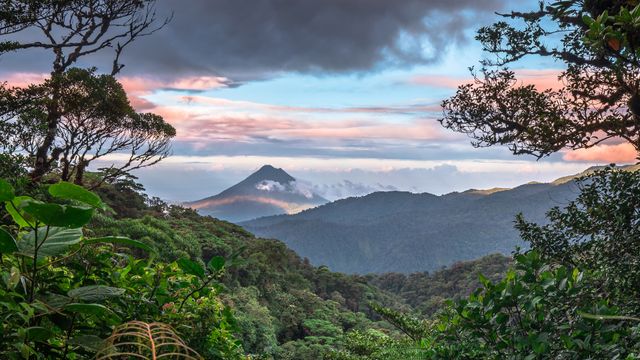 阿雷纳尔火山,蒙泰韦尔德,哥斯达黎加