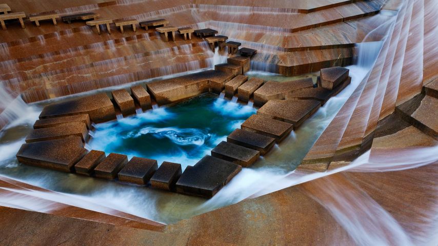 Fort Worth Water Gardens, Fort Worth, Texas