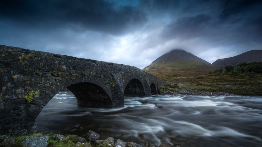 Alte Brücke von Sligachan, Isle of Skye, Schottland