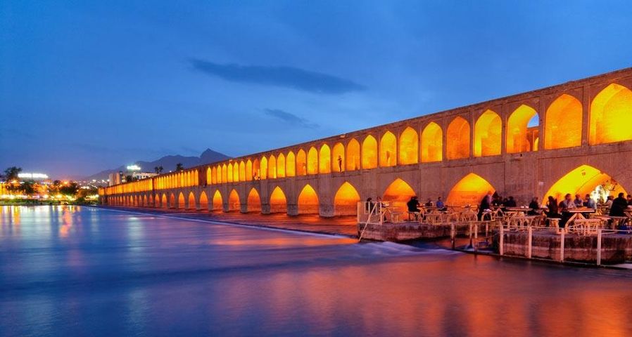 Die Si-o-seh-Brücke, Isfahan, Iran