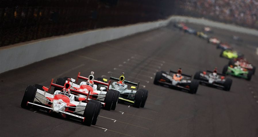 Autorennen auf dem Indianapolis Motor Speedway in Indiana – Chris Graythen/Getty Images ©