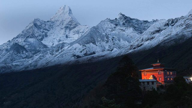 喜马拉雅山脉中的Tengboche修道院，尼泊尔