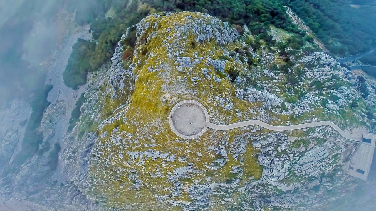 洛夫琴山国家公园内的Njegoš纪念碑，黑山 