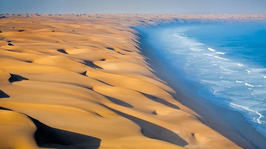 Namib-Wüste an der Küste des Atlantischen Ozeans, Afrika 