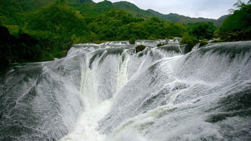 Yinlianzhui-Wasserfall nahe Anshun, Provinz Guizhou, China 