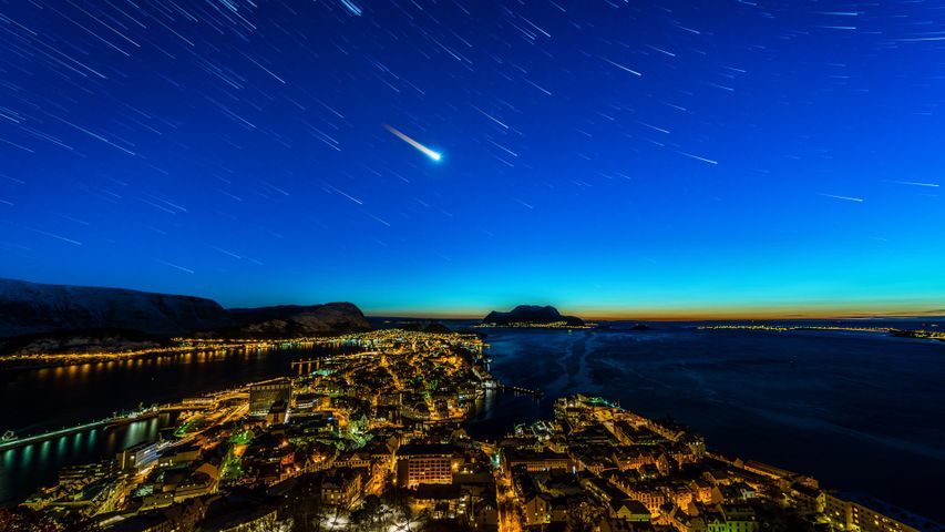 Sternenhimmel über Ålesund, Norwegen 