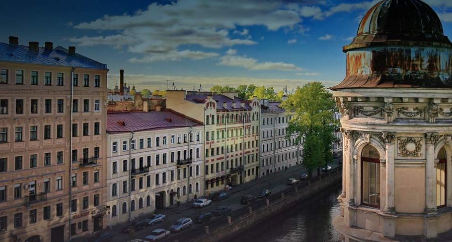 Die russische Stadt Sankt Petersburg – SIME/eStock Photo ©