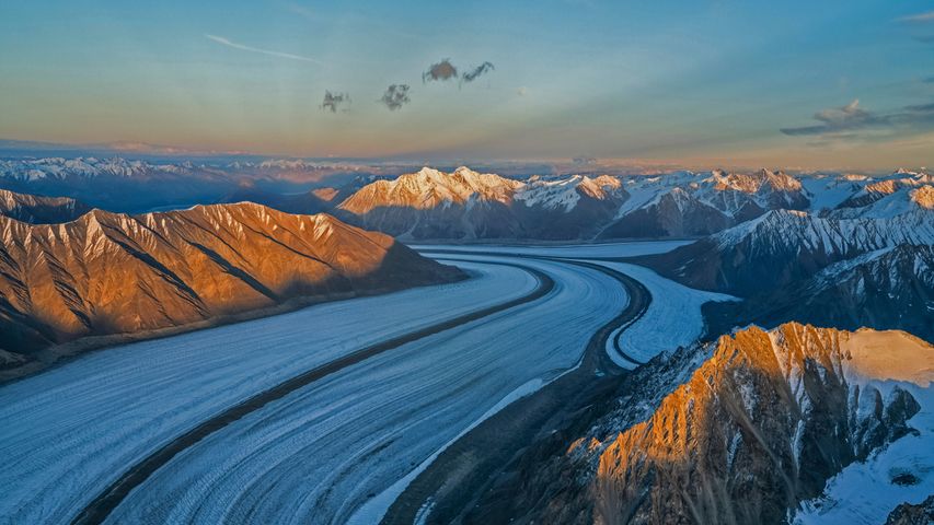 Saint Elias Mountains und Kaskawulsh-Gletscher im Kluane-Nationalpark, Yukon, Kanada