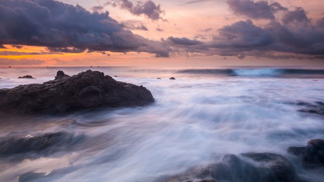 流淌海浪，拉特希塔海滩，特内里费岛，加那利群岛，西班牙