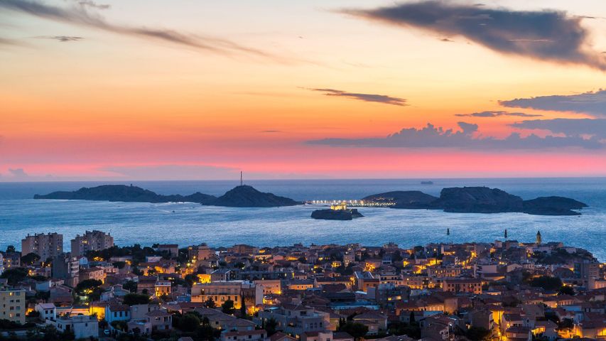 Blick auf das Château d'If im Hafen von Marseille, Frankreich