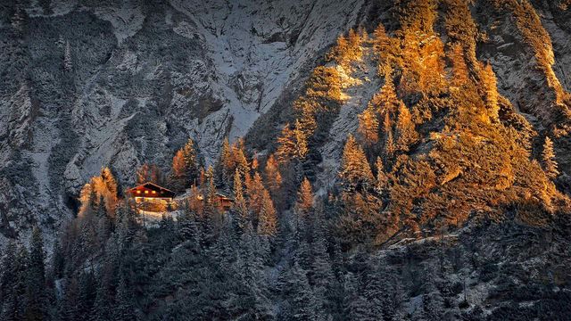 巴伐利亚阿尔卑斯山脉中的米滕瓦尔德小屋，德国