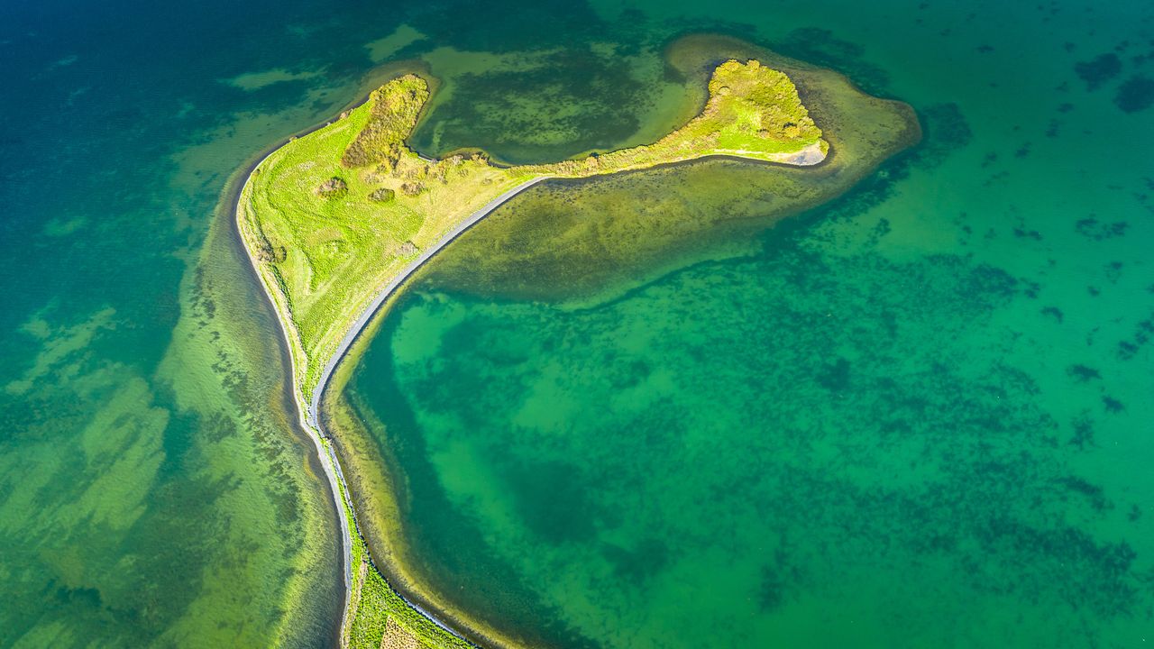 弯钩状沙嘴，米湖，冰岛